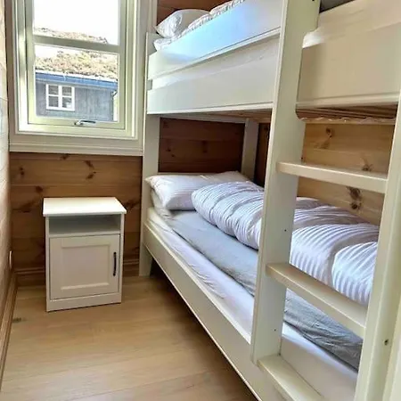 Lovise Mountain Apartment *