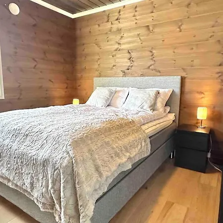 Lovise Mountain Apartment