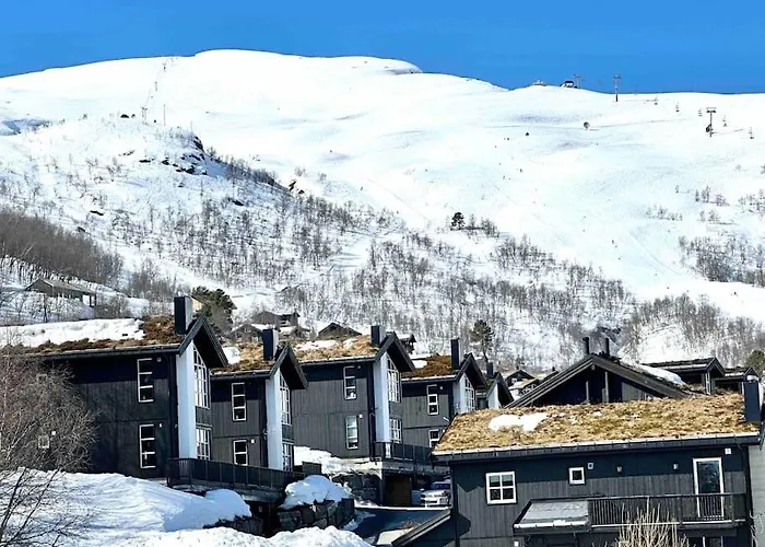 Lovise Mountain